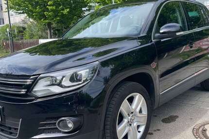 VW Tiguan 149.100 km 9.970 € Riemerling 85521