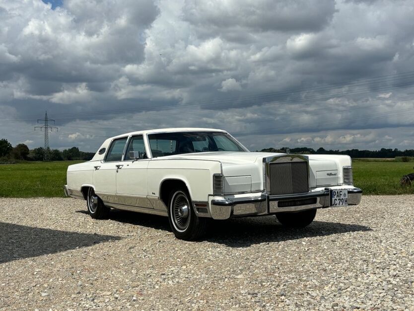 Lincoln Continental 65.000 km 19.500 € Ernsgaden 85119