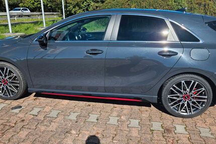 Kia ceed / Ceed 27.300 km 27.000 &euro; Neustadt b. Coburg 96465