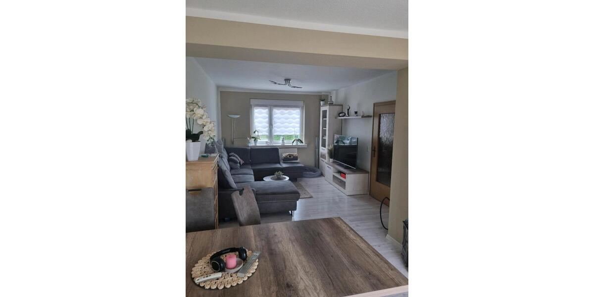 Reihenhaus Hoyerswerda - 5 Zimmer, 105 m&sup2;, 210.000&euro; | Angebot:26393054