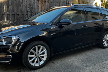 VW Golf 144.000 km 9.850 &euro; Schopfheim 79650