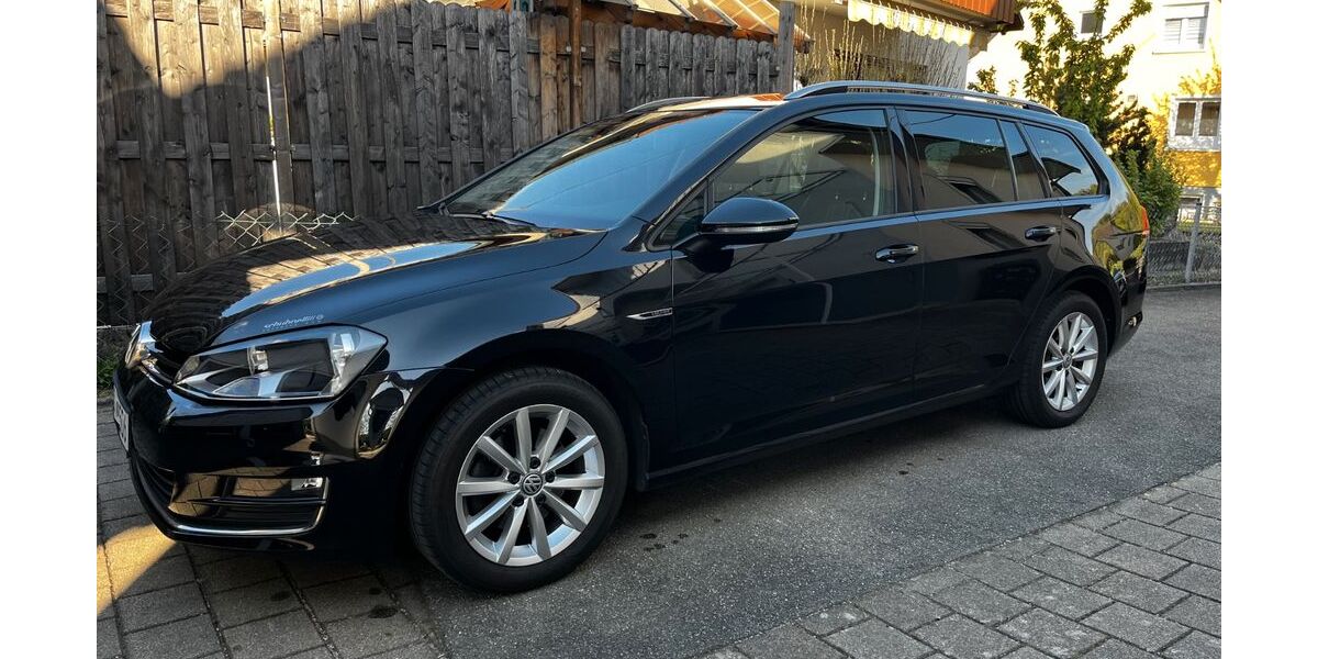 VW Golf 144.000 km 9.850 &euro; Schopfheim 79650