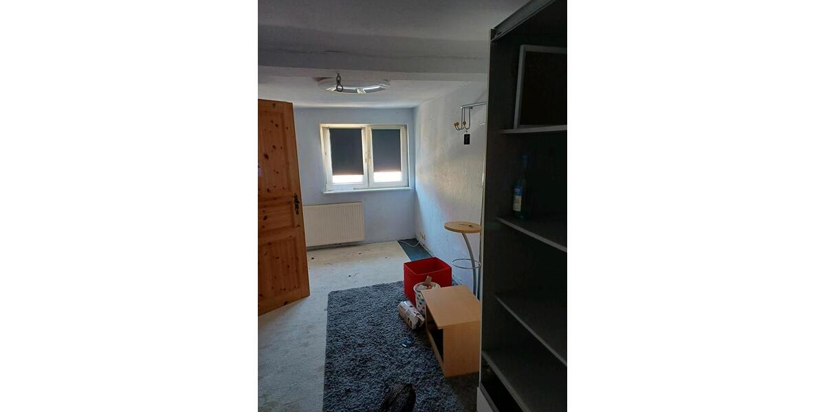 Einfamilienhaus Rositz - 7 Zimmer, 130 m&sup2;, 92.000&euro; | Angebot:26981970