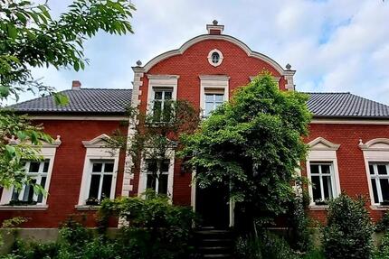 Haus Karstädt - 7 Zimmer, 190 m&sup2;, 375.000&euro; | Angebot:26963382