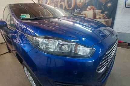 Ford Fiesta 65.390 km 7.490 € Wesel 46487