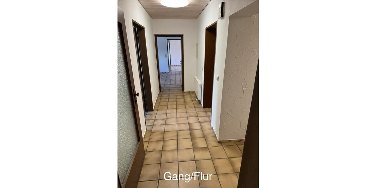 Erdgeschoßwohnung Crailsheim - 4 Zimmer, 90 m&sup2;, 850&euro; | Angebot:26327748