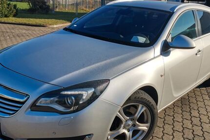 Opel Insignia 230.000 km 3.100 &euro; Bernburg / Saale 06406