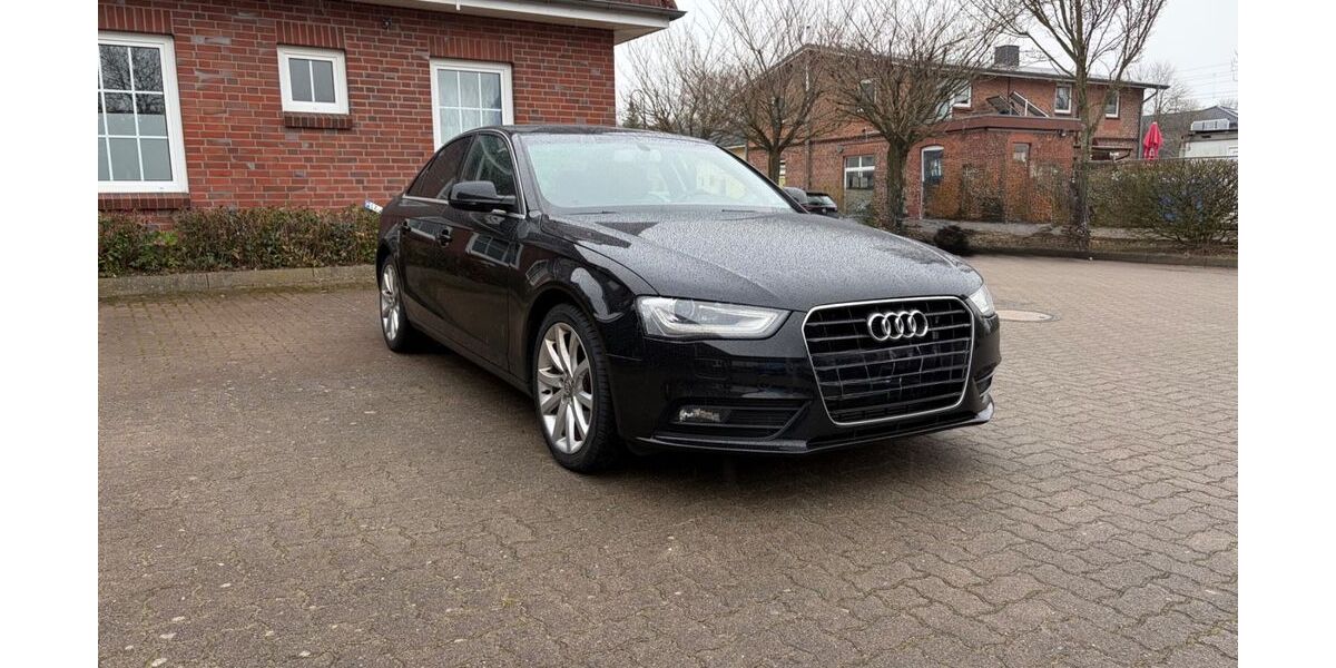 Audi A4 165.000 km 10.999 &euro; Brokstedt 24616