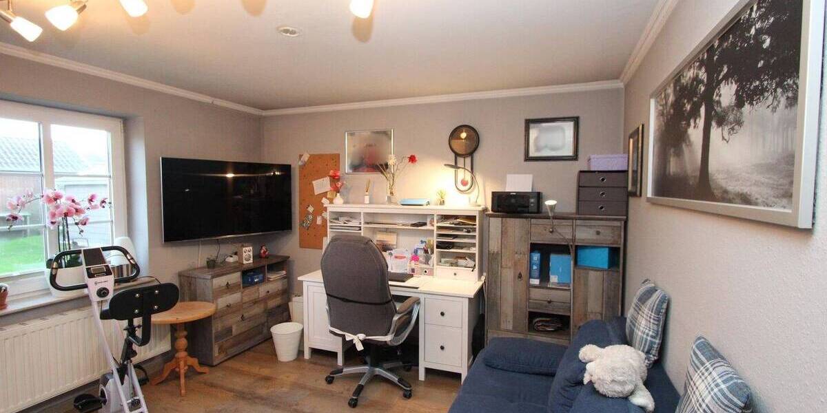 Mehrfamilienhaus, Wohnhaus Klanxbüll - 7 Zimmer, 182 m&sup2;, 398.000&euro; | Angebot:25706558