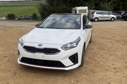 Kia pro ceed / ProCeed 82.157 km 22.999 &euro; Adelsried 86477