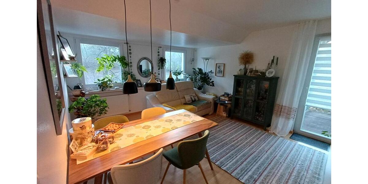 Dachgeschoßwohnung Engelskirchen - 4 Zimmer, 69 m&sup2;, 414&euro; | Angebot:25612770