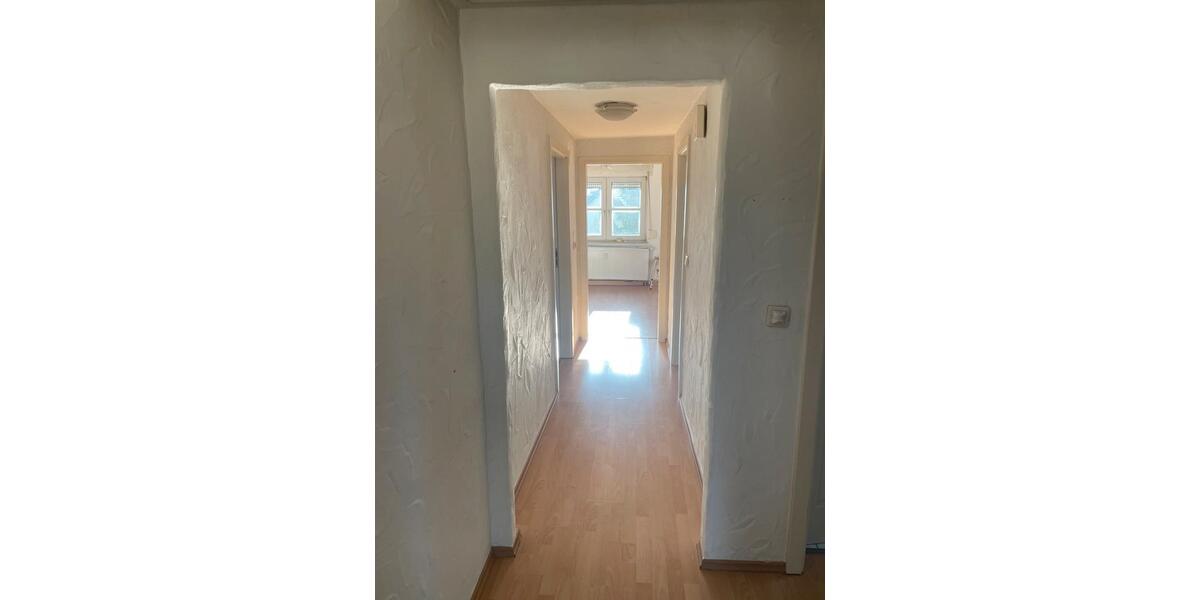Dachgeschoßwohnung Meschede - 2 Zimmer, 58 m&sup2;, 450&euro; | Angebot:24806321