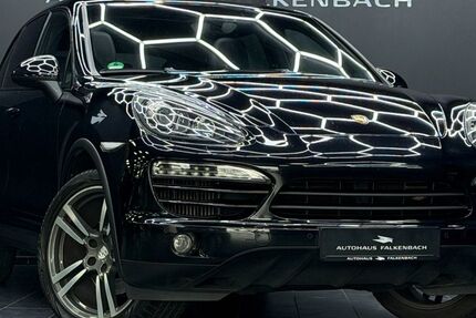 Porsche Cayenne 183.000 km 21.499 &euro; Löhne 32584
