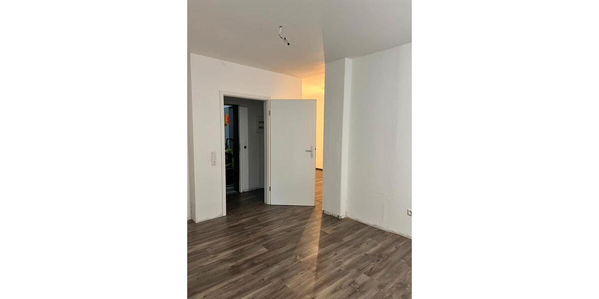 Etagenwohnung Nordenham - 3 Zimmer, 66 m&sup2;, 495&euro; | Angebot:26415901
