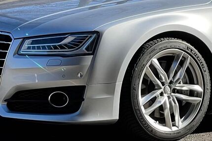 Audi A8 93.900 km 39.900 &euro; Bühl 77815