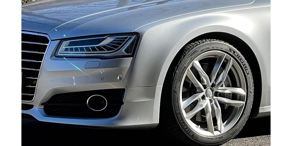 Audi A8 93.900 km 39.900 &euro; Bühl 77815