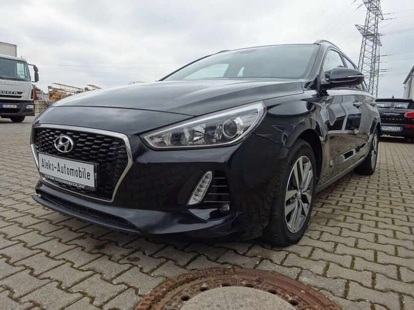 i30