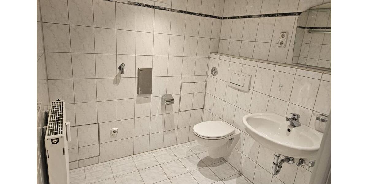 Etagenwohnung Seefeld - 2 Zimmer, 90 m&sup2;, 1.230&euro; | Angebot:26023271