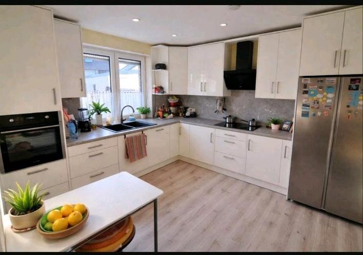 Reihenhaus Stemwede - 6 Zimmer, 142 m&sup2;, 299.000&euro; | Angebot:27054477