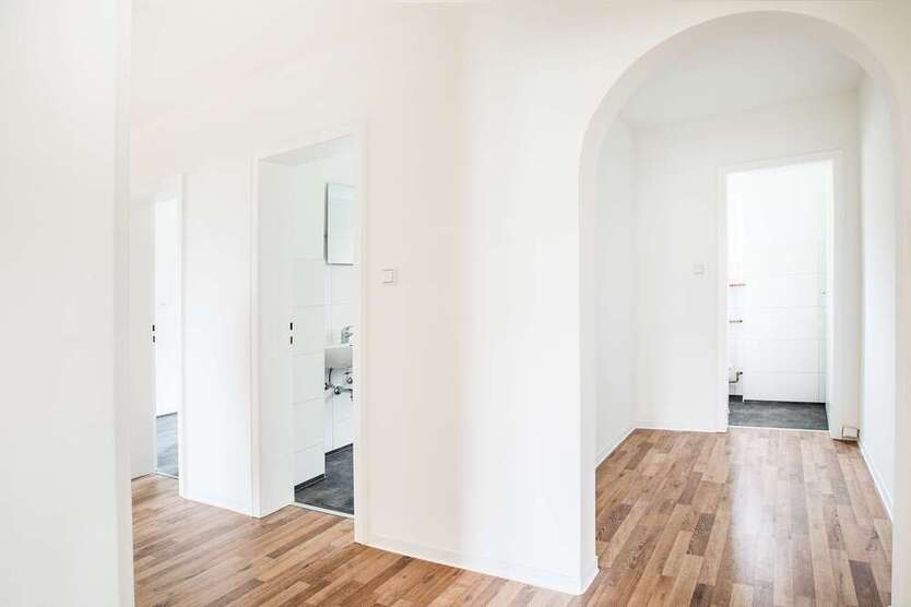Wohnung zum Kaufen in Eckersdorf 335.000 € 120 m²