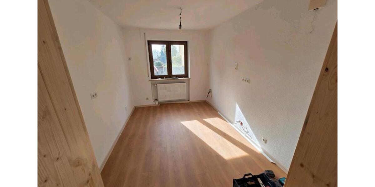 Reihenhaus Melsbach - 6 Zimmer, 125 m&sup2;, 1.150&euro; | Angebot:25501548