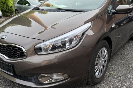 Kia ceed / Ceed 109.883 km 6.490 &euro; Kahla / Thüringen 07768