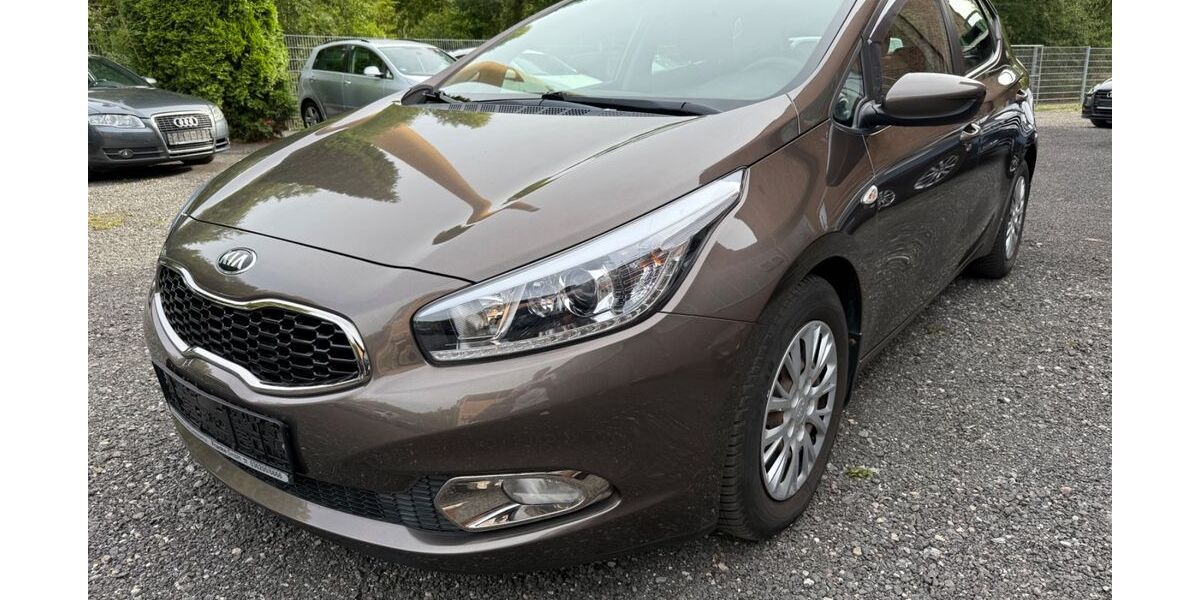 Kia ceed / Ceed 109.883 km 6.490 &euro; Kahla / Thüringen 07768