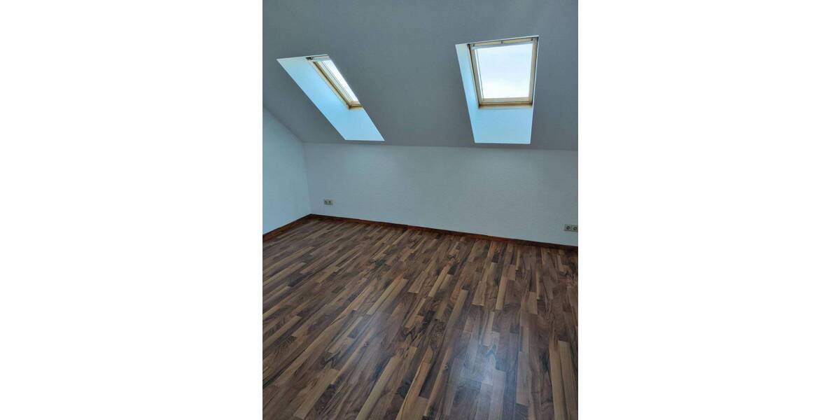 Zimmer Sandersdorf-Brehna Brehna - 2 Zimmer, 46 m&sup2;, 322&euro; | Angebot:26065308