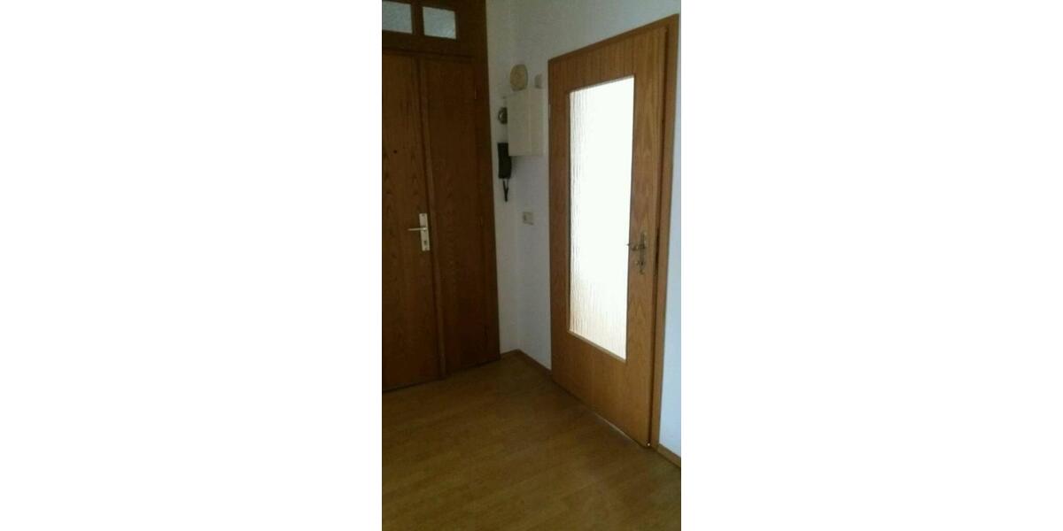 Etagenwohnung Bautzen - 3 Zimmer, 76 m&sup2;, 440&euro; | Angebot:26440173