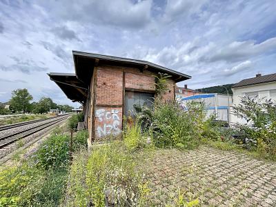 HISTORISCHE BAHNHOFHALLE AUCH FÜR GASTROBETRIEB - Gewerbeobjekt Grenzach-Wyhlen Wyhlen | Angebot:26061970