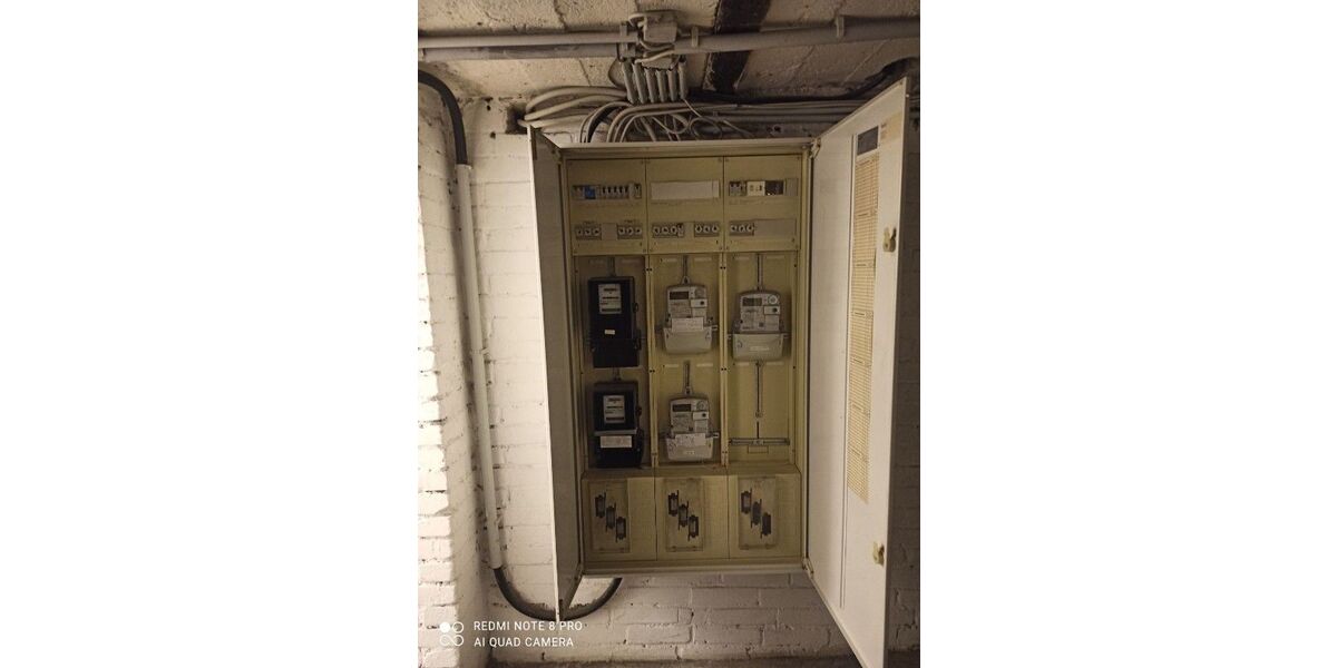 Provisionsfrei* Mehrfamilienhaus in Neuss Nord (Stadtgrenze zu Düsseldorf) 12 zimmer