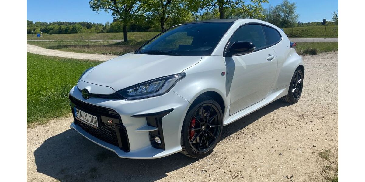 Toyota Yaris 4.950 km 37.500 &euro; Wörthsee 82237