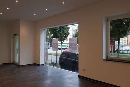 Einzelhandel in Pforzheim 880 € 39.12 m²
