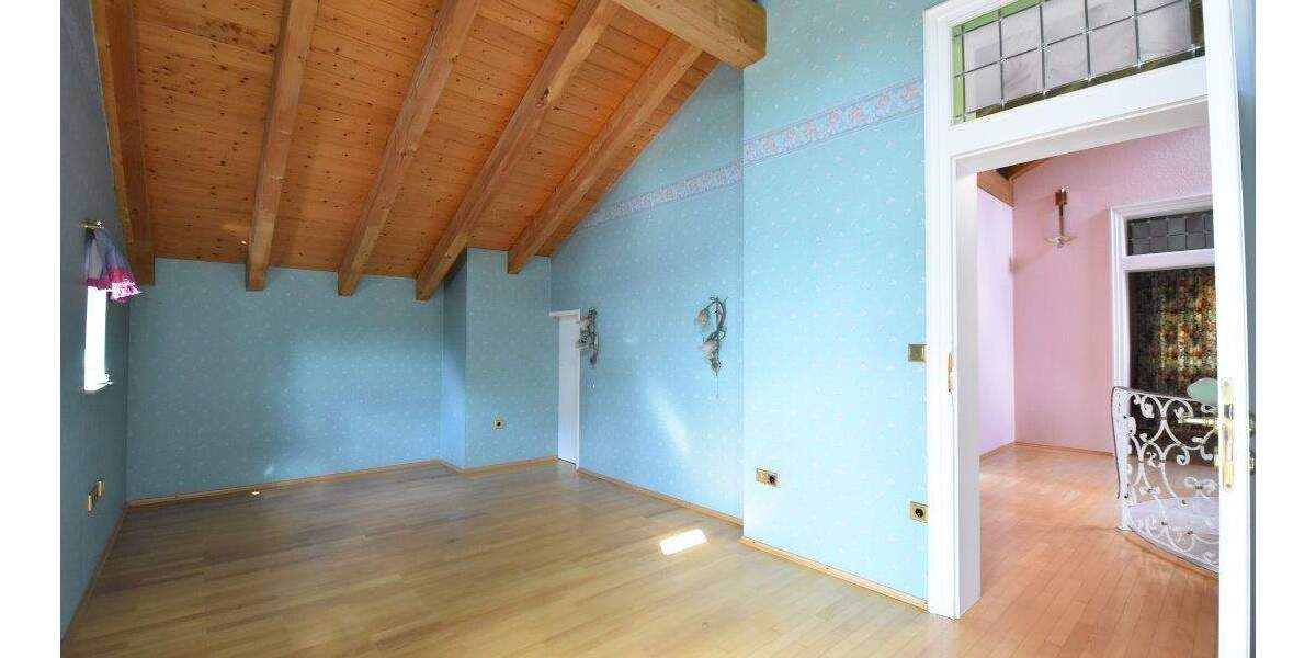 Einfamilienhaus Limburgerhof - 7 Zimmer, 215 m&sup2;, 595.000&euro; | Angebot:25683231