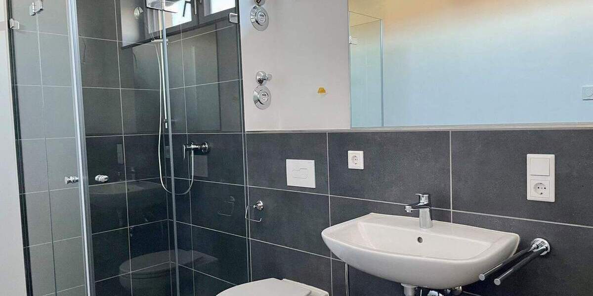 Etagenwohnung Fürth Innenstadt - 2 Zimmer, 72 m&sup2;, 1.029&euro; | Angebot:26879373