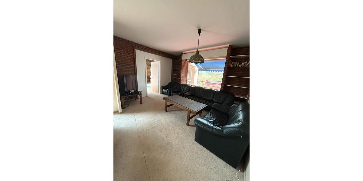 Einfamilienhaus Pöttmes - 17 Zimmer, 300 m&sup2;, 3.000&euro; | Angebot:26086427