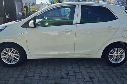 Kia Picanto 37.876 km 12.490 € Königs Wusterhausen - OT Niederlehme 15713
