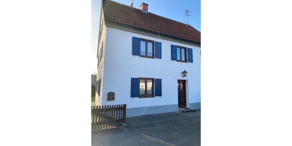 Einfamilienhaus Buttenwiesen - 5 Zimmer, 130 m&sup2;, 1.600&euro; | Angebot:24820199