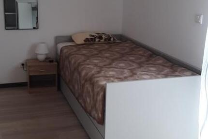 Wohnung Raunheim - 3 Zimmer, 12 m&sup2;, 450&euro; | Angebot:24841860