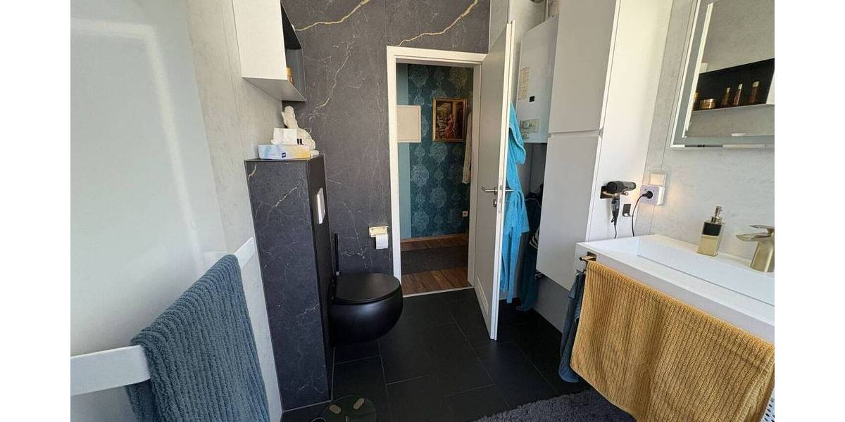 Etagenwohnung Detmold Innenstadt - 3 Zimmer, 80 m&sup2;, 160.000&euro; | Angebot:26851739
