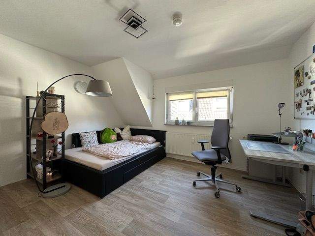 Gemütliches Nest in Dortmund-Hombruch Helle und freundliche DG-Wohnung im Zentrum 2 zimmer