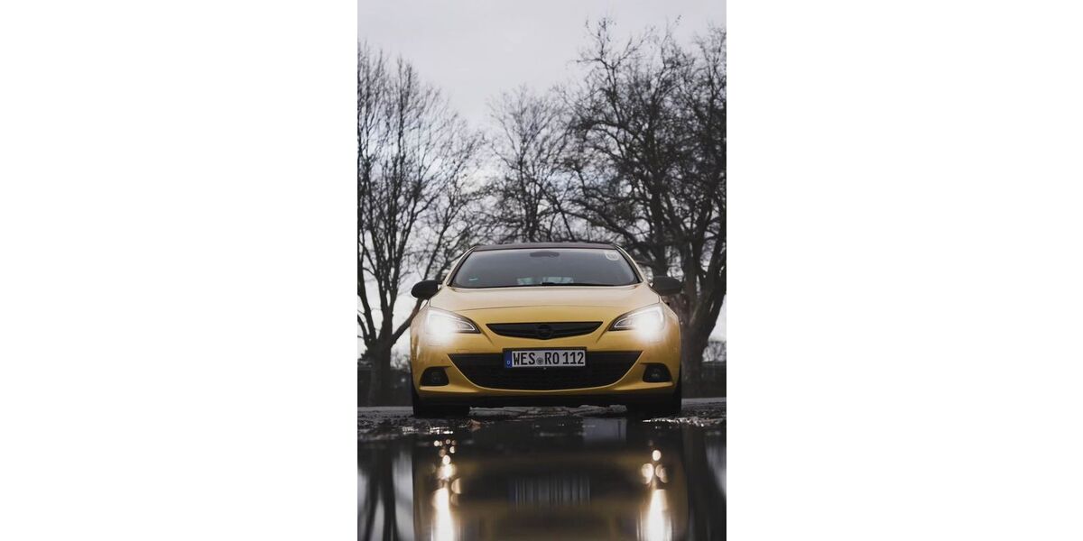 Opel Astra 136.000 km 9.100 &euro; Voerde 46562