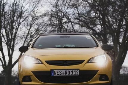 Opel Astra 136.000 km 9.999 &euro; Voerde 46562
