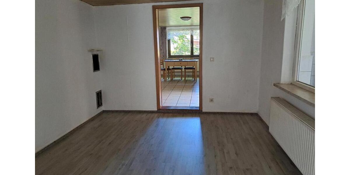 Einfamilienhaus Hitzacker (Elbe) - 6 Zimmer, 91 m&sup2;, 157.000&euro; | Angebot:27285453
