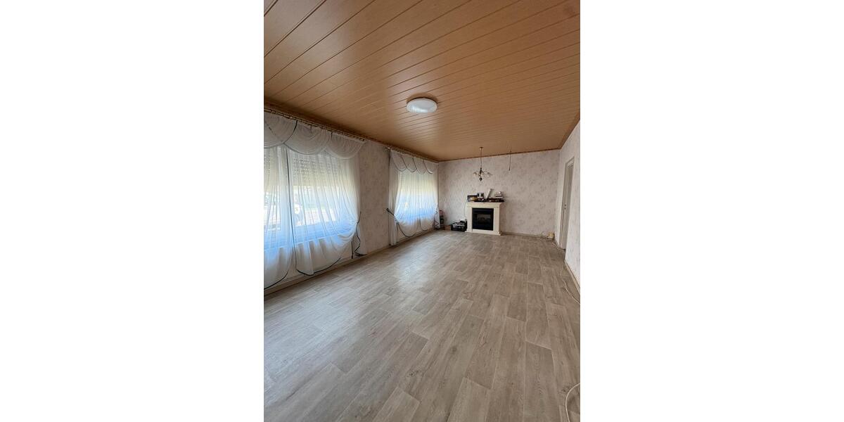 Einfamilienhaus Elbe-Parey Parey - 3 Zimmer, 130 m&sup2;, 140.000&euro; | Angebot:27071164