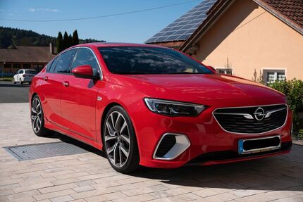 Opel Insignia 60.000 km 23.500 € Grafenwiesen 93479