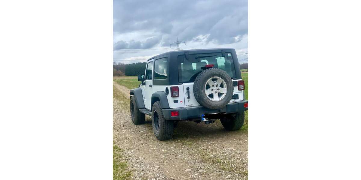 Jeep Wrangler 111.000 km 22.999 &euro; Maselheim 88437