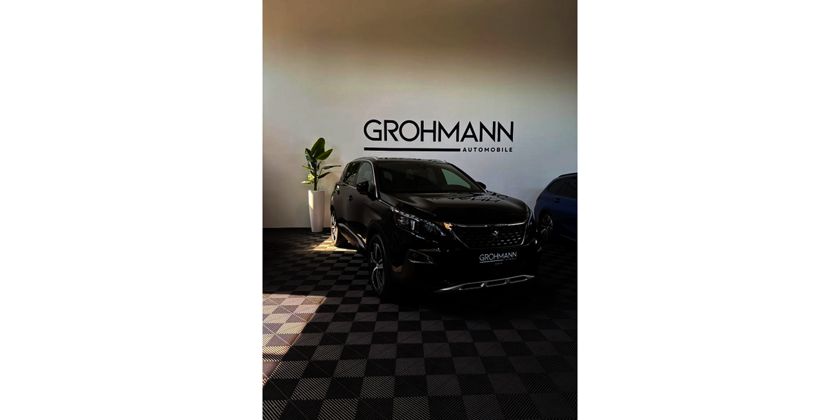Peugeot 5008 111.087 km 16.900 &euro; Neusäß - Täfertingen 86356