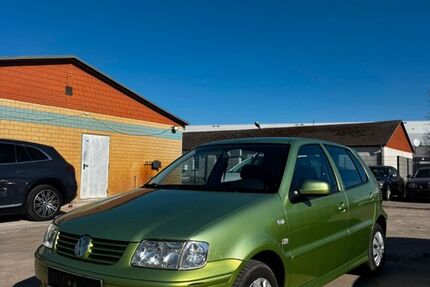 VW Polo 61.134 km 2.300 &euro; Velten 16727