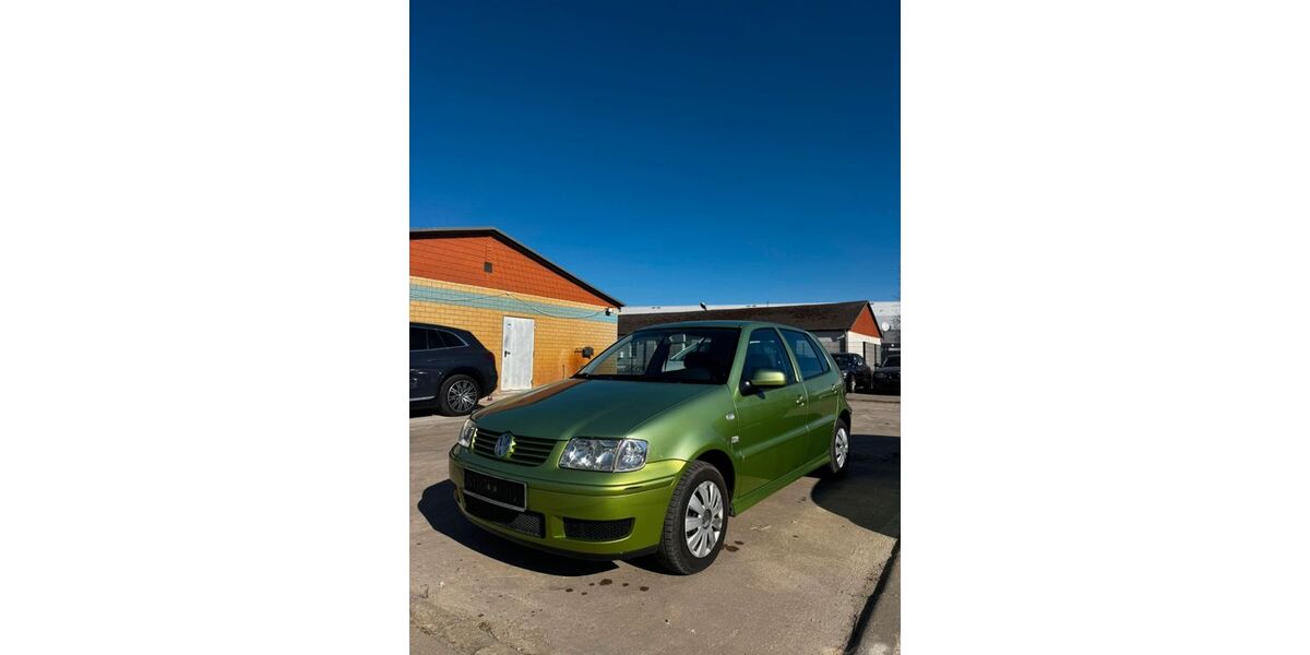 VW Polo 61.134 km 2.300 &euro; Velten 16727